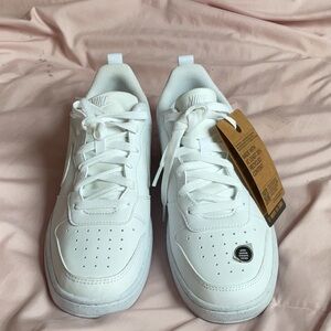 Women’s  White Nike Sneakers